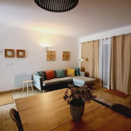 Apartment Sao Rafael 54 *
